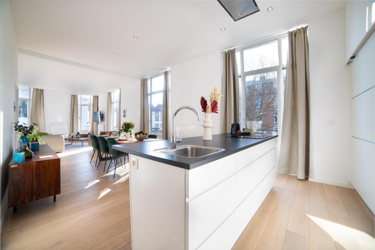 Sweett - Moliere Apartment Брюксел Екстериор снимка