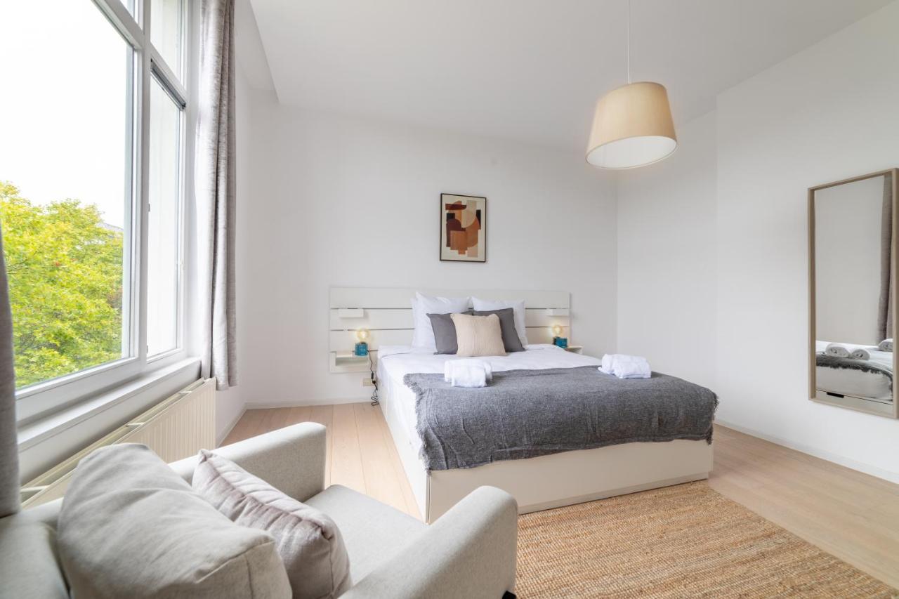 Sweett - Moliere Apartment Брюксел Екстериор снимка