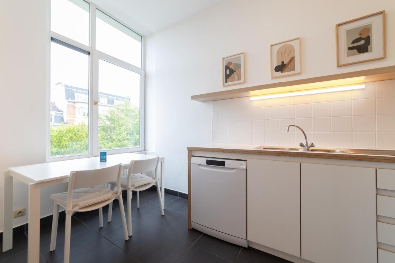 Sweett - Moliere Apartment Брюксел Екстериор снимка